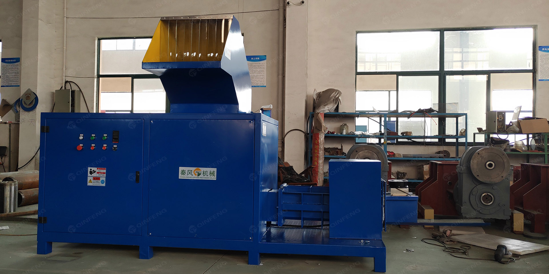 將泡沫廢料轉(zhuǎn)化為可持續(xù)未來:秦風機械為食品行業(yè)提供的回收解決方案