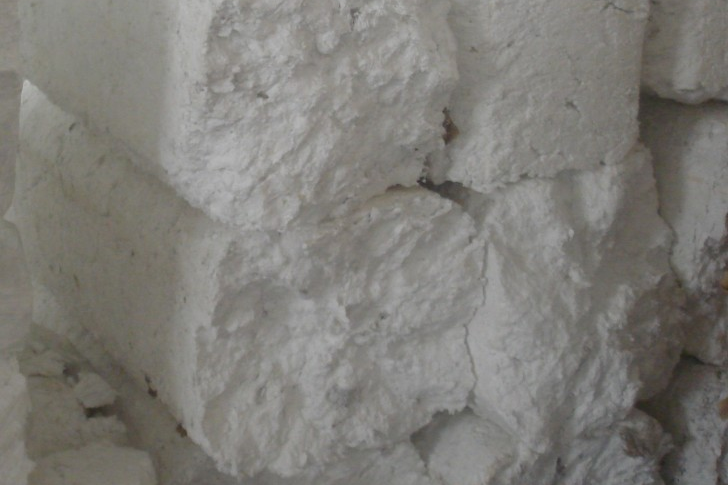 利用EPS壓實機將廢EPS轉(zhuǎn)化為有價值的資源